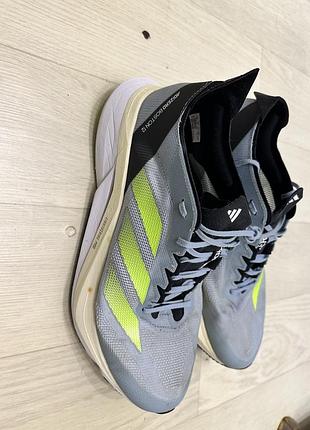 Оригінальні бігові кросівки adidas adizero boston 12