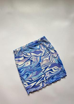 Яскрава стильна спідниця міні з принтом tie-dye / абстракція від shein
