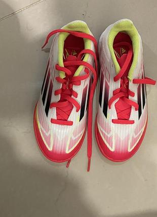 Бутсы,футбольные бутсы,бутсы adidas,adidas