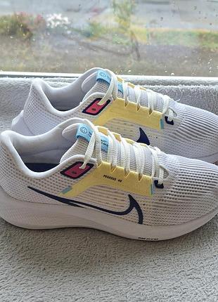 Кросівки 38-38.5р. nike
