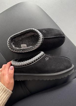 Ugg tasman black