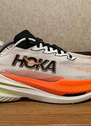 Hoka mach x 3 — преміальні бігові кросівки