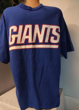 Футболка у вінтажному стилі