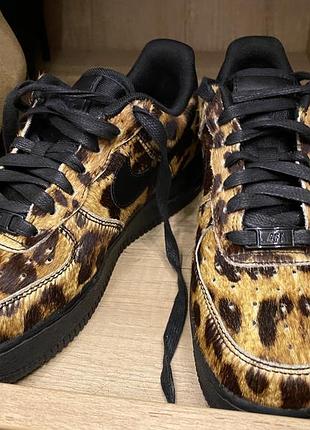 Кросівки nike 36 розмір анімалістичний принт . nike air force 1 low леопардовий