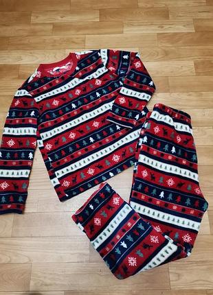 Тёплая пижама zara 8-9лет. 2