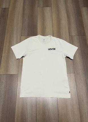 Чоловіча футболка levi’s з круглим вирізом та написом, молочна