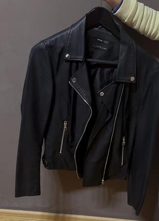 Куртка жіноча шкіряна косуха чорна l-xl (48) чорна