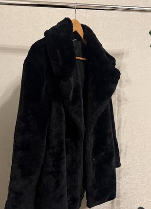 Чорна штучна шуба h&m, розмір m