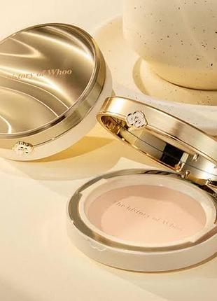 Роскошная компактная пудра из spf30 the history of whoo two way pact spf30/pa++