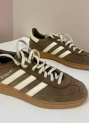 Кеды женские кожаные 40 adidas