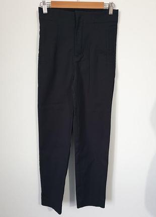 Класичні прямі брюки zara