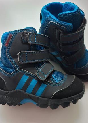 Чобітки adidas розмір 21