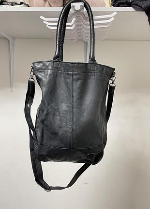 Шкіряна сумка від бренду justified bags