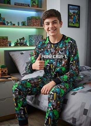 Підлітковий піжамний комплект minecraft.