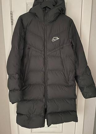 Пуховик nike xs -s 14-16 років