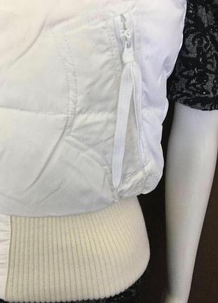 Пуховий жилет пух и перо levi’s 4