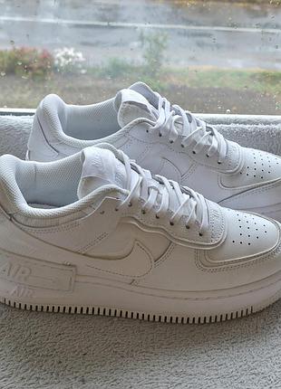 Кроссовки 39р. nike 2