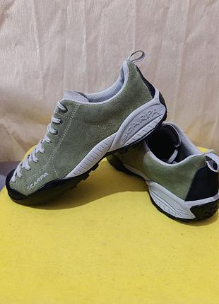 Шкіряні трекінгові кросівки scarpa