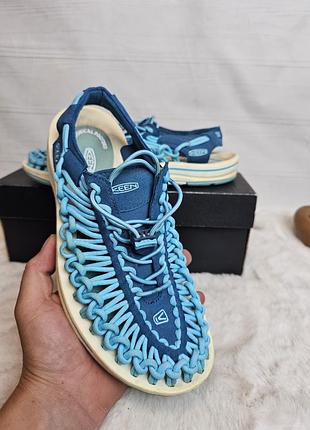Кроссовки босоножки keen 39.5 размер