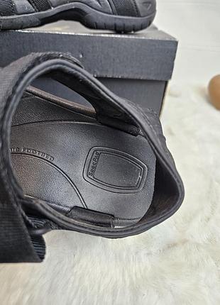 Босоніжки teva 40 розмір 5