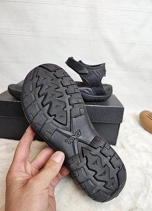 Босоніжки teva 40 розмір 4