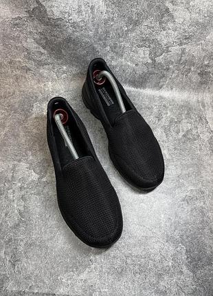 Оригінальні сліпони / кросівки skechers gowalk (air cooled goga mat)