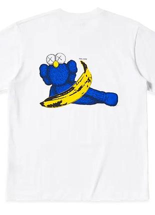 Біла футболка uniqlo kaws x andy warhol з банановим принтом і логотипом унісекс 100% бавовна s