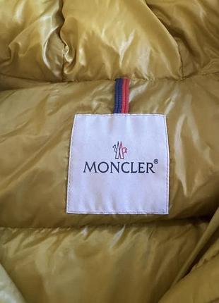Пухова куртка moncler 7