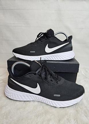 Беговые кроссовки nike revolution 44 размер