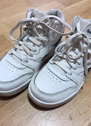 Кросівки унісекс reebok білі, довжина устілки 20 см