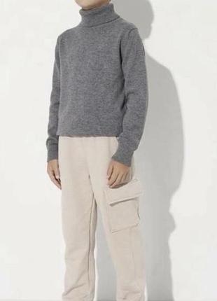 Светр zara 8-9 років 130 см