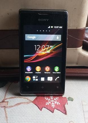 Продам телефон sony c1505