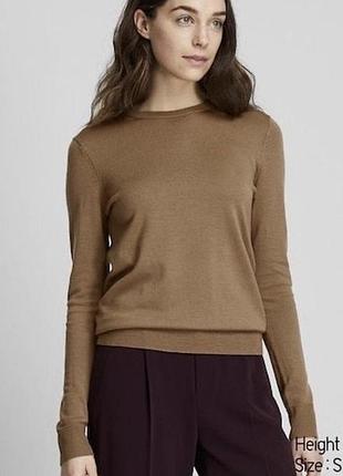 Вовняний тоненький светр uniqlo