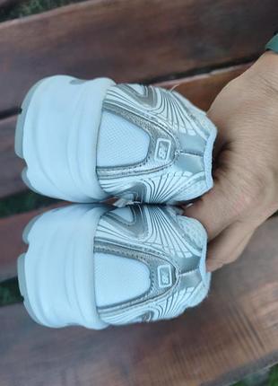 Шикарные кроссовки new balance 740 оригинал 8