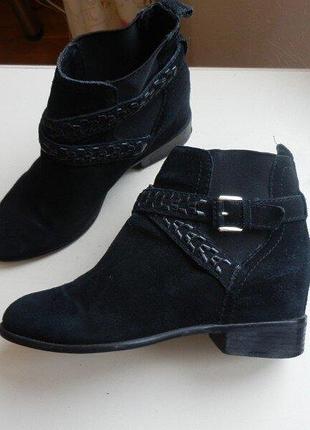 Сапожки stradivarius 39р стелька 25,5см