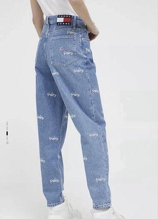 Джинси жіночі tommy hilfiger mom блакитні