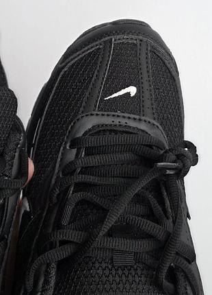 Nike initiator | gore-tex 
• black white • 4