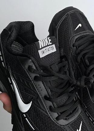 Nike initiator | gore-tex 
• black white • 2