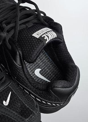 Nike initiator | gore-tex 
• black white • 8