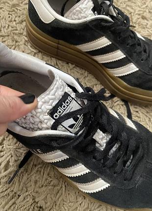 Кросівки adidas 6