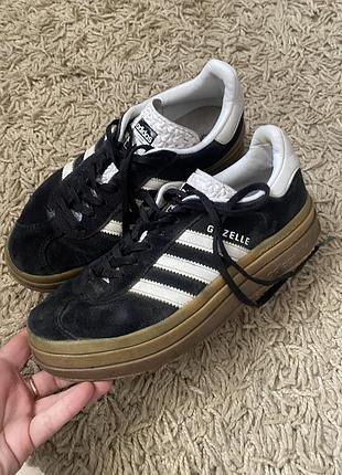 Кросівки adidas 7