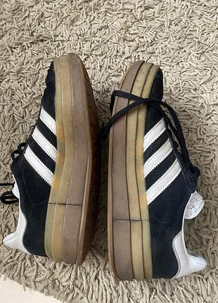 Кросівки adidas 4