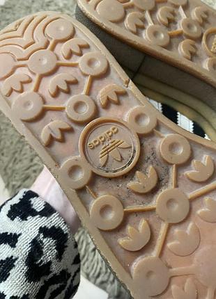 Кросівки adidas 8