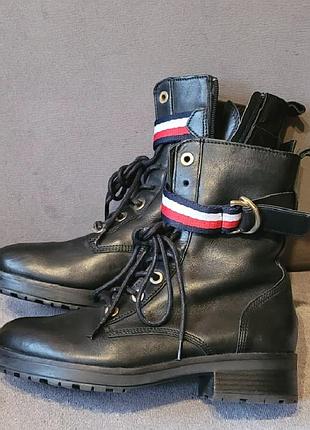 Новые кожаные ботинки tommy hilfiger  37 2
