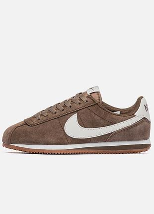 Жіночі кросівки nike cortez vintage suede mink brown