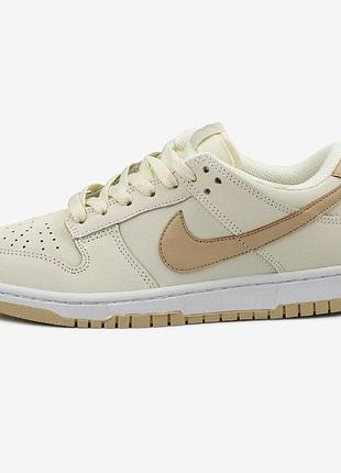 Жіночі кросівки nike dunk low phantom sanddrift