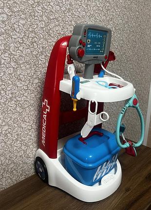 Інтерактивний електронний візок центр лікаря smoby