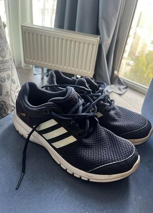 Кросівки adidas 2