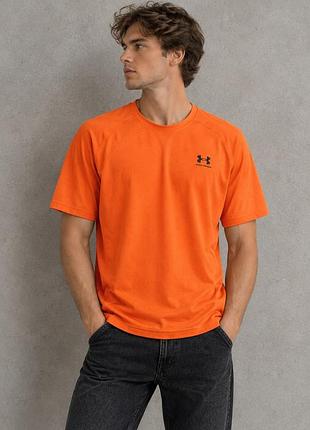 Спортивна футболка under armour