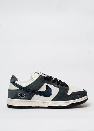 Мужские кроссовки nike sb dunk low x kaws white blue